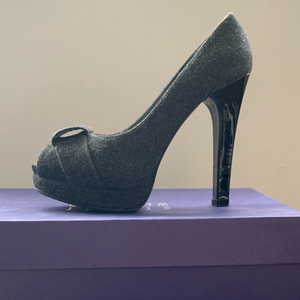 Stuart Weitzman Puente Platform Pumps